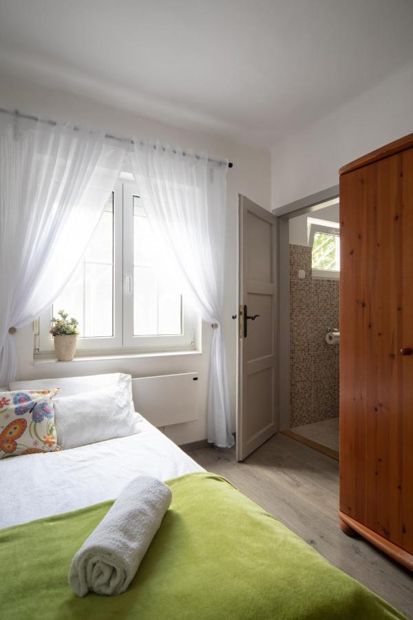 Oliva 8 Fos Balatoni Nyaralo Villa Балатонакаратя Екстериор снимка