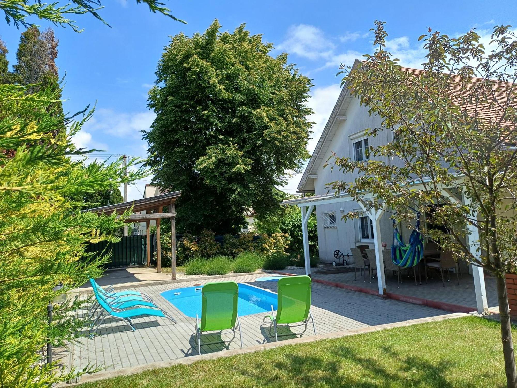 Oliva 8 Fos Balatoni Nyaralo Villa Балатонакаратя Екстериор снимка